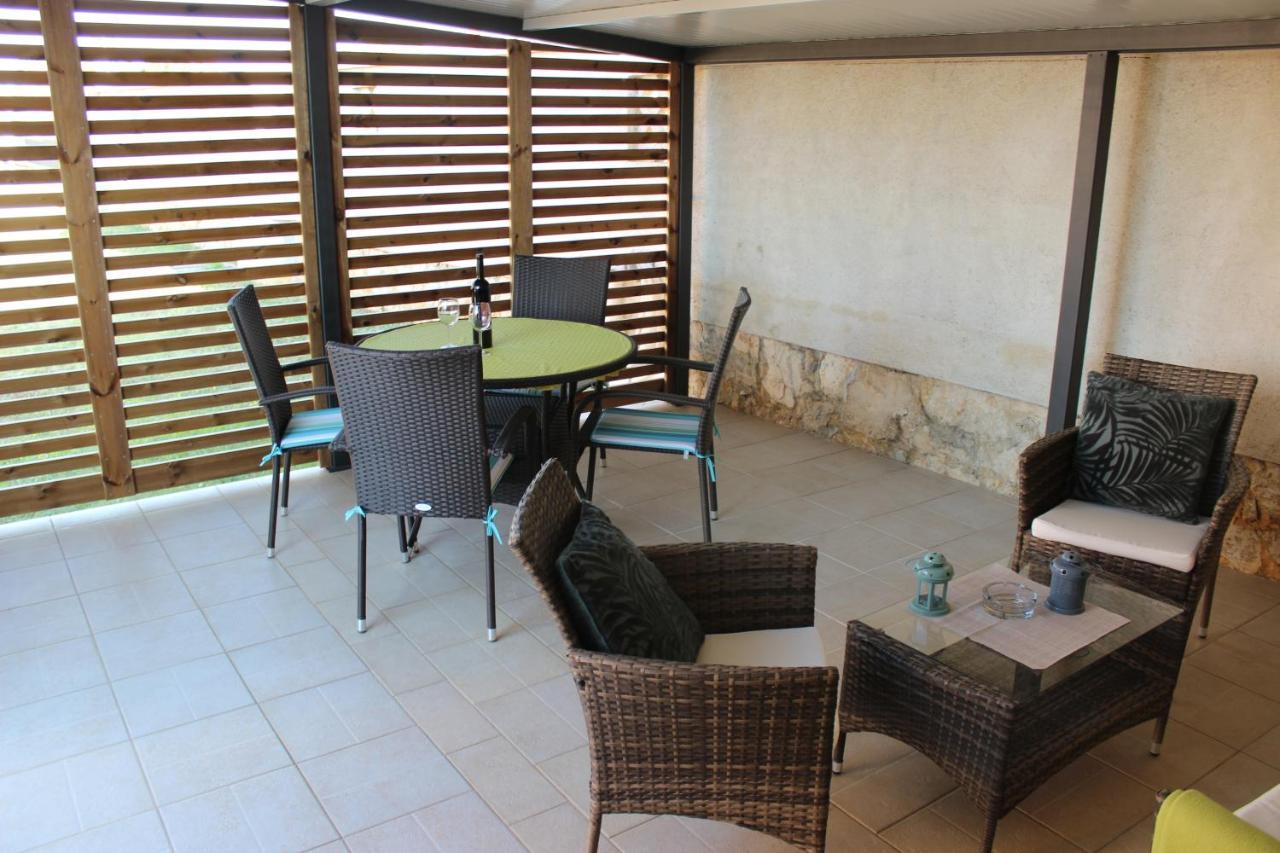 Apartments With A Parking Space Valbandon, Fazana - 7296 Stinjan Exterior photo